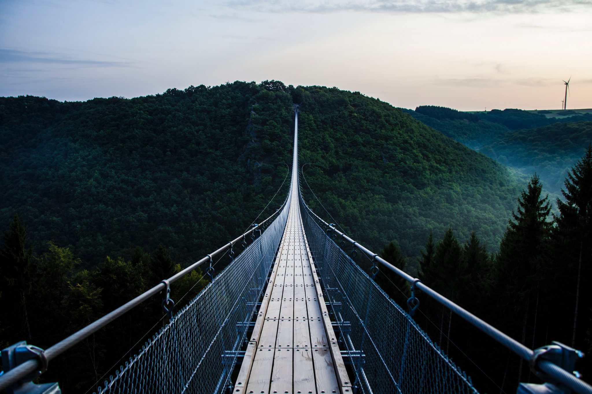 jonathan-klok-379720-unsplash