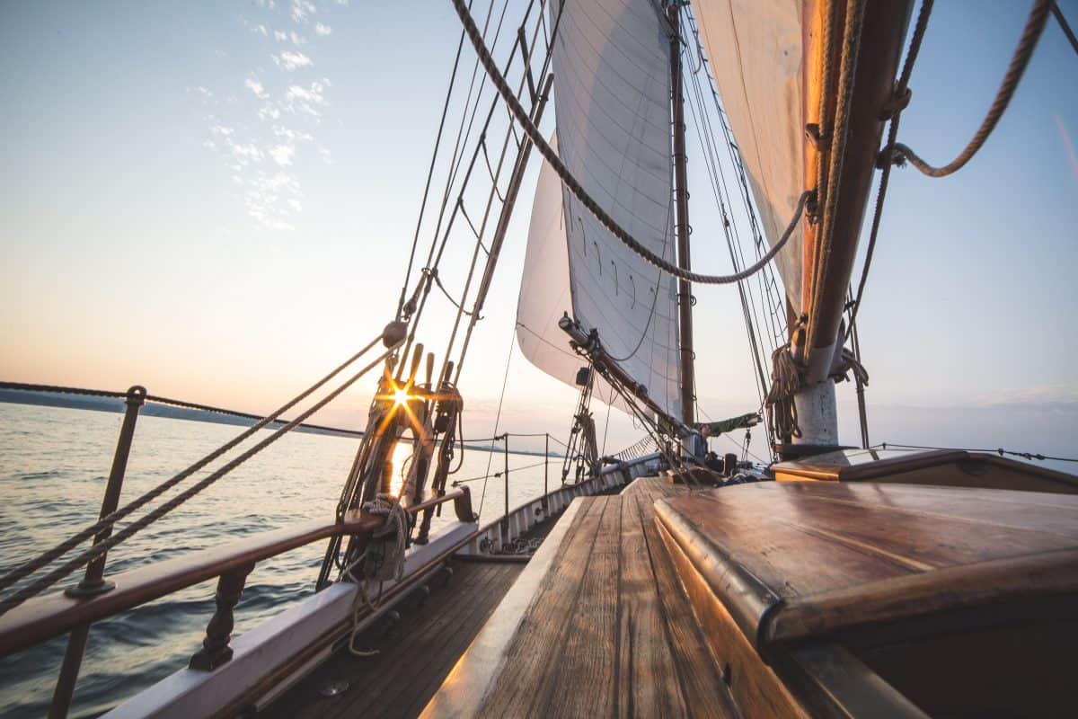 bobby-burch-319840-unsplash
