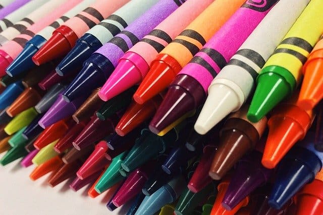 crayons-2667713_640